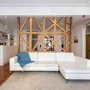 https://pombalino-design-apartment-in-baixa-chiado.hotels-lisbon-portugal.com